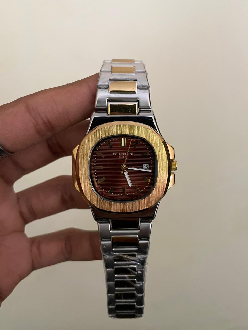 PP NAUTILUS - B2120 - 41MM - TWO TONE - QUARTZ WATCH