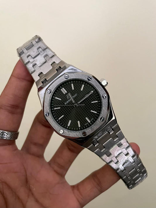 AP ROYALOAK - B2122 - 41MM - SILVER GREEN - QUARTZ WATCH