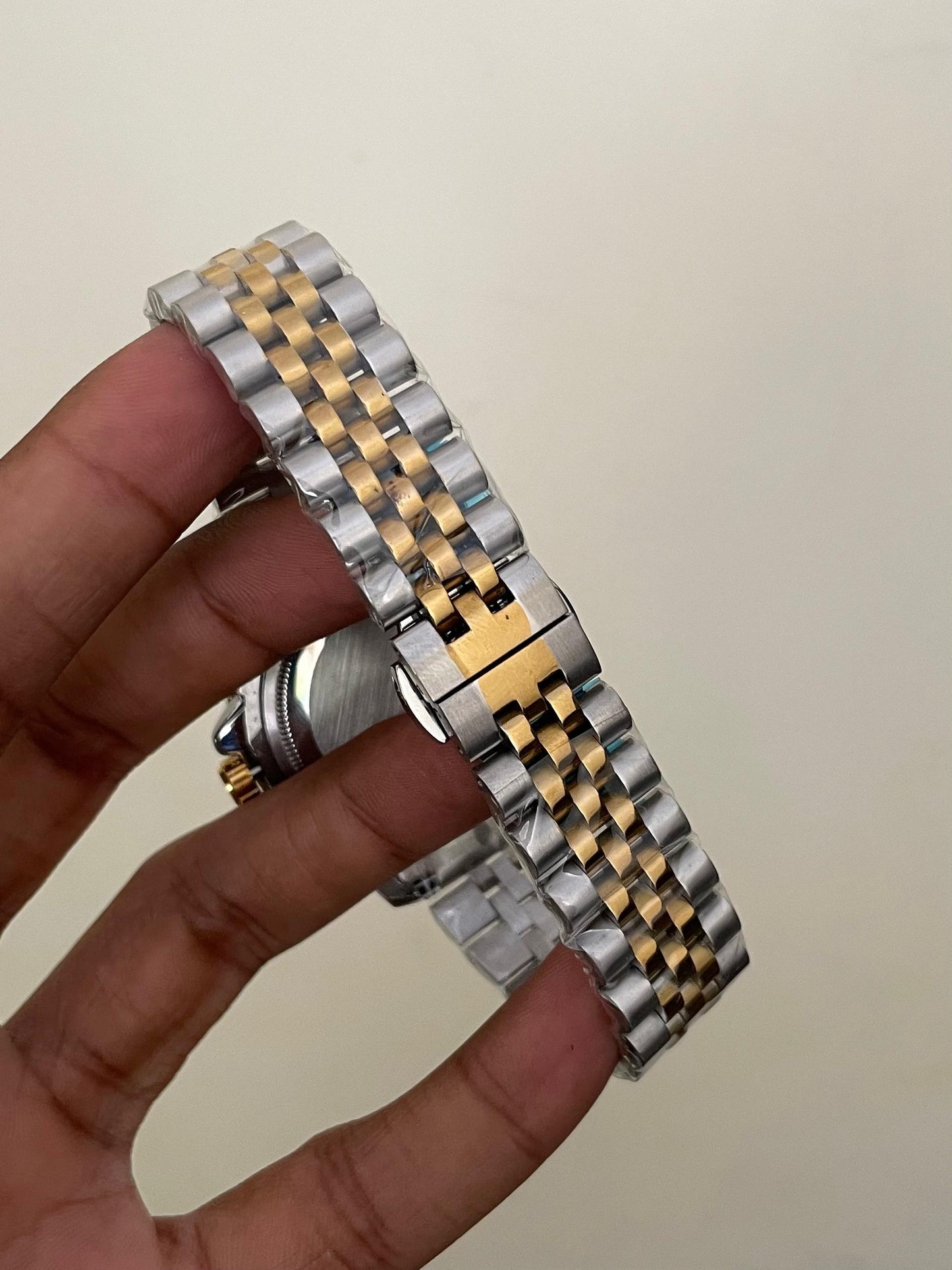 RLX GMT - B2108 - 41MM - TWO TONE - QUARTZ WATCH