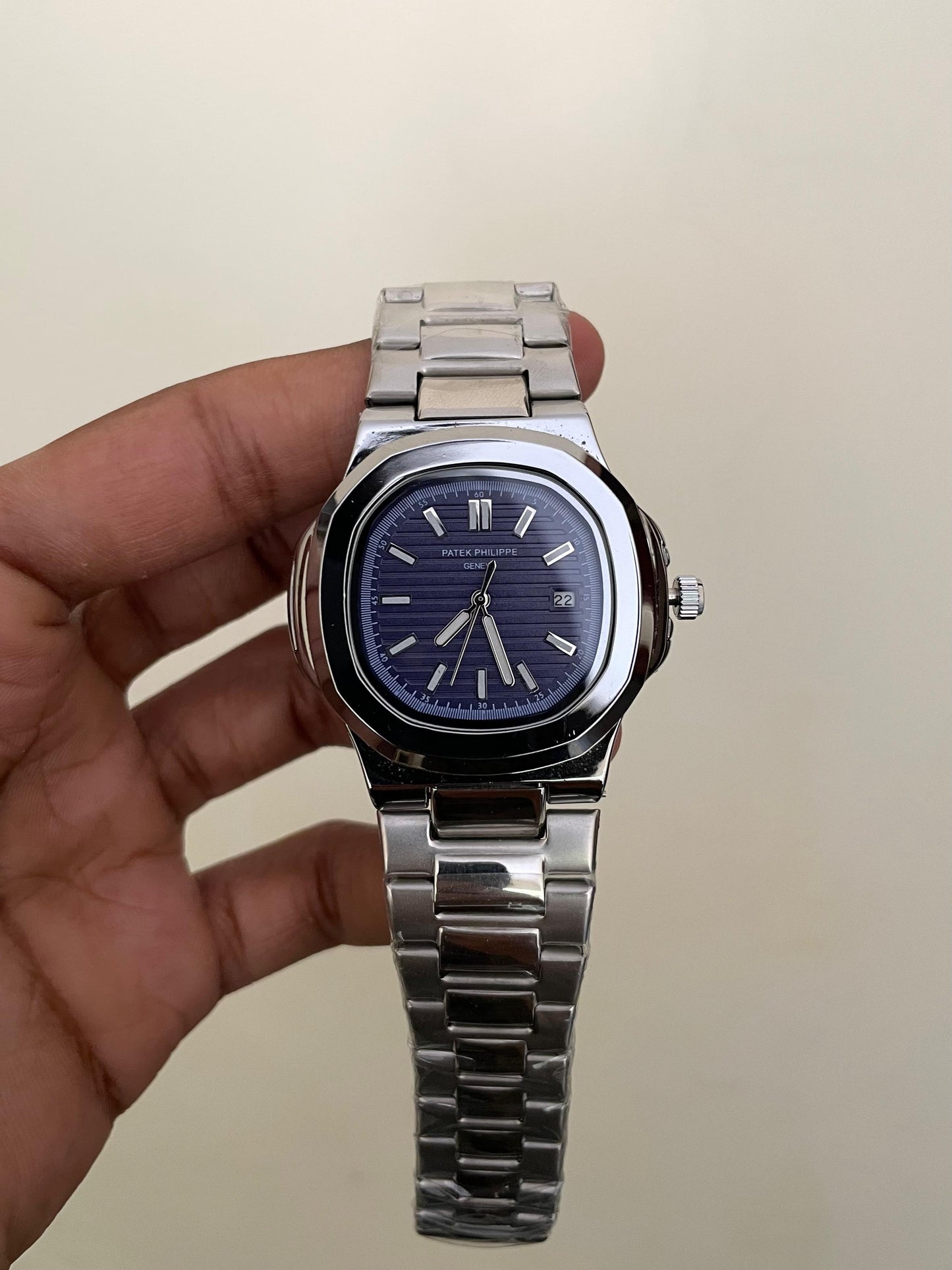 PP NAUTILUS - B2102 - 41MM - SILVER BLUE - QUARTZ WATCH