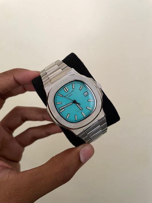 PP NAUTILUS - A1101 - 41MM - SILVER TIFFANY - AUTOMATIC WATCH